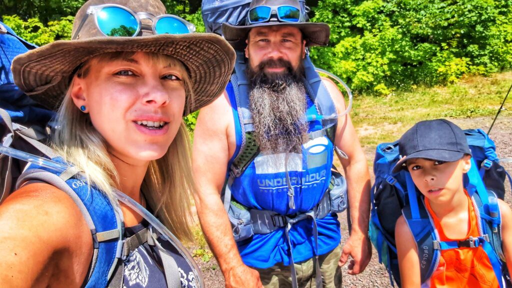 backpacking family