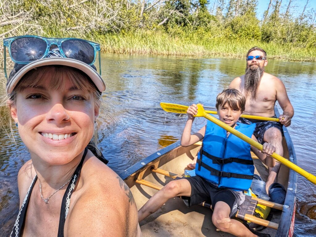 happy family in canoe