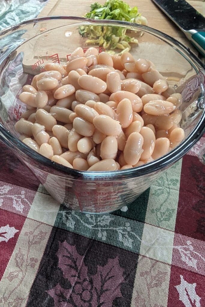 Drained and rinsed cannellini beans for the white bean chili