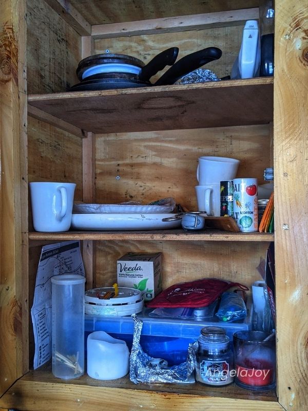 Interior Crosscut Cabin